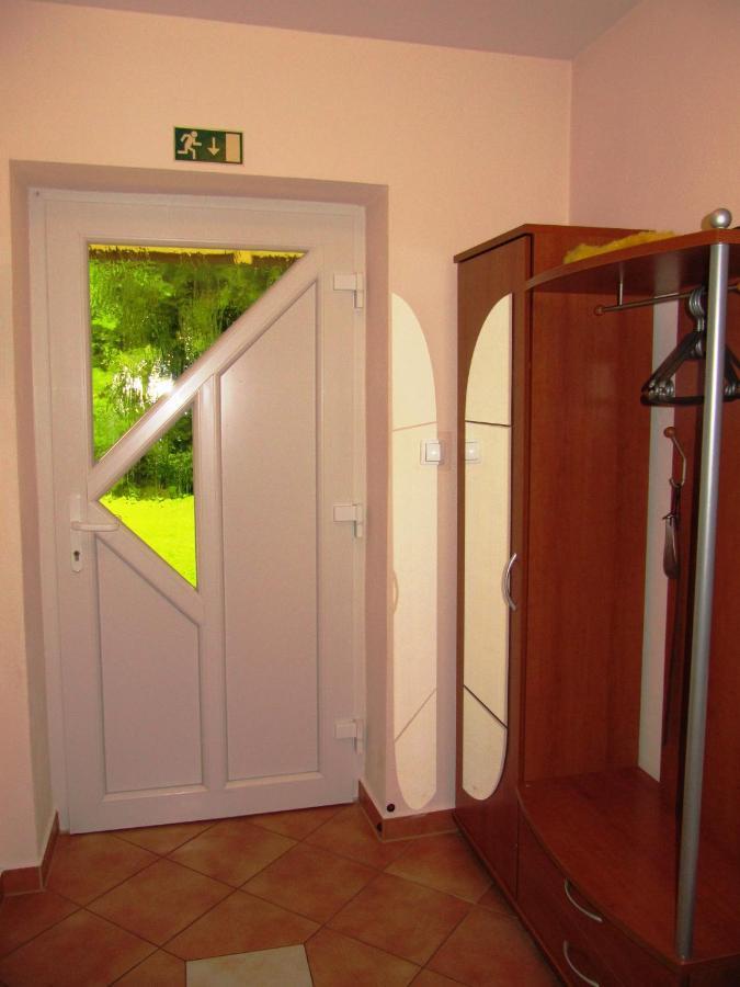 Apartment Vintgar Slovenska Bistrica Exteriör bild