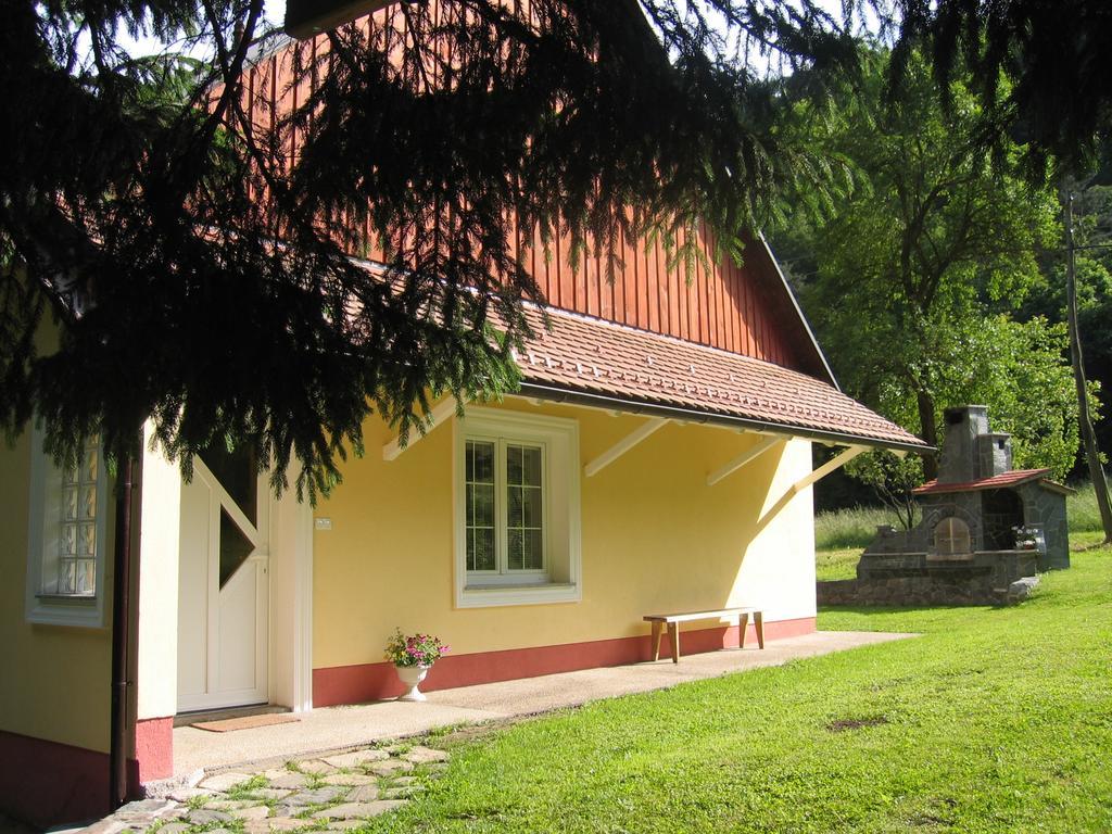 Apartment Vintgar Slovenska Bistrica Exteriör bild